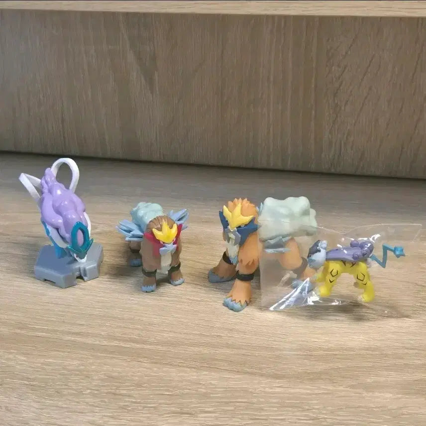 [BUNJANG] Pokemon Moncolle Legendary Trio Figure Set / 급처) 포켓몬 피규어 몬코레 가챠 입체도감 전설 삼개 세트