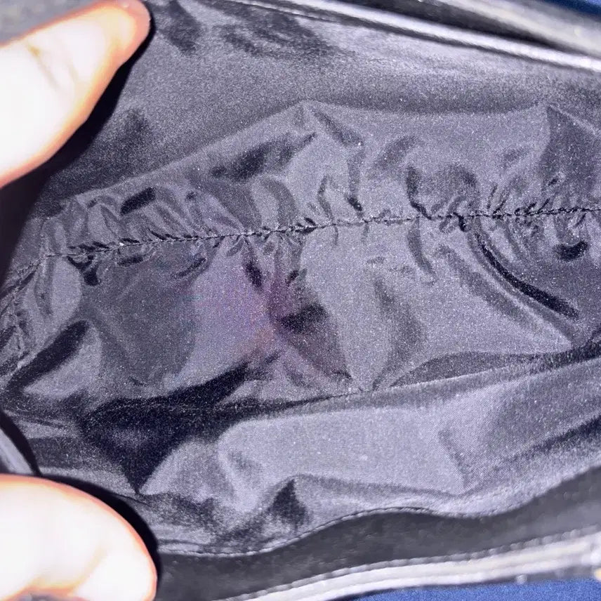[SOLD OUT] Guess vintage shoulder bag