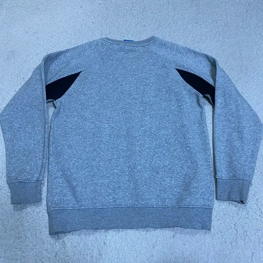 [BUNJANG] Adidas Trefoil Gray Sweatshirt / 아디다스 트레포일 맨투맨 회색 기모 110