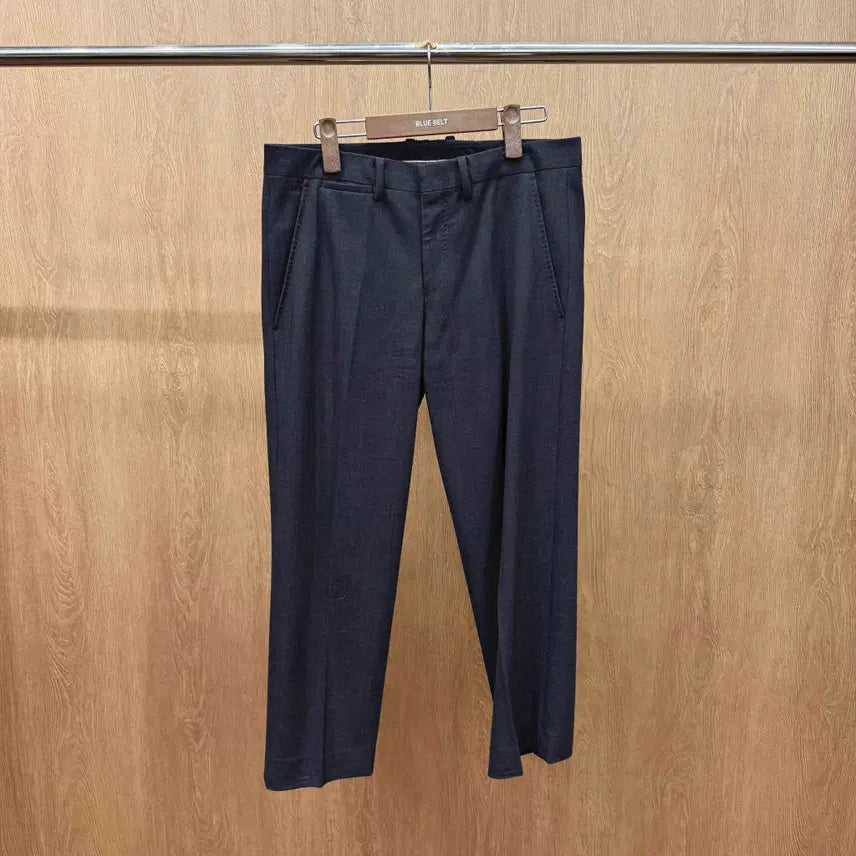[BUNJANG] Theory Minimal Formal Slacks Pants Dark Gray / 띠어리 슬랙스 팬츠 미니멀 포멀 디자인 히든 클로징 디테일 다크그레이