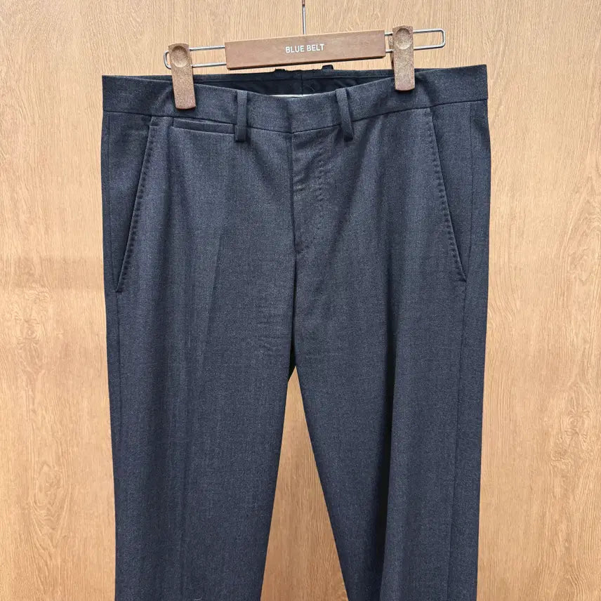 [BUNJANG] Theory Minimal Formal Slacks Pants Dark Gray / 띠어리 슬랙스 팬츠 미니멀 포멀 디자인 히든 클로징 디테일 다크그레이