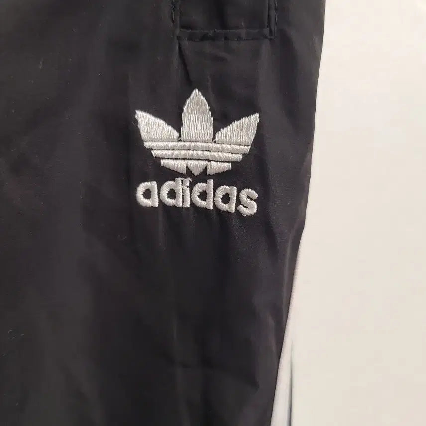 [SOLD OUT] [여성88 size] 아디다스 로우라이즈 우븐 트레이닝 팬츠