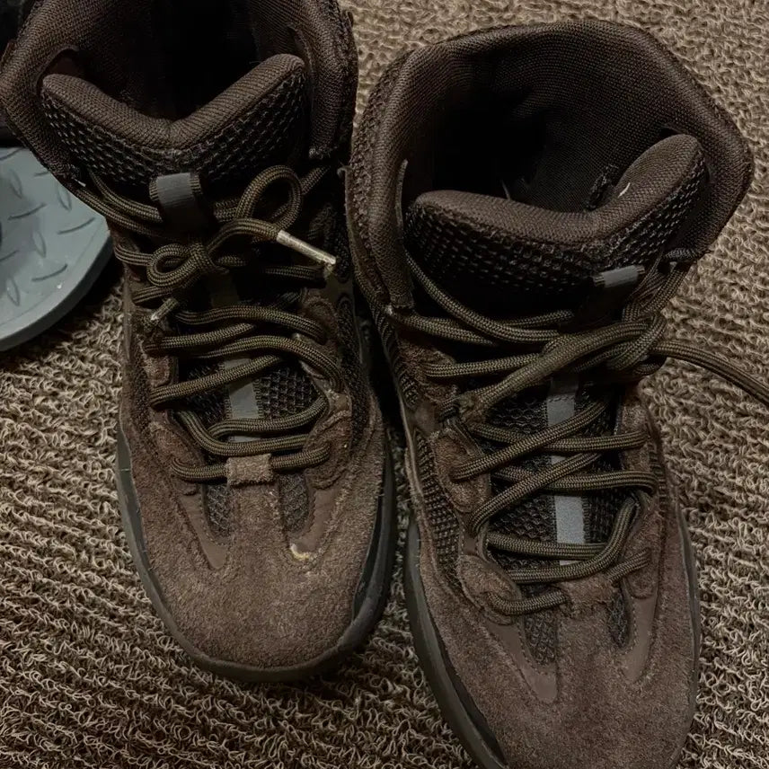 [BUNJANG] Adidas Yeezy Desert Boots 280 Boots / 이지 데저트 부츠 280