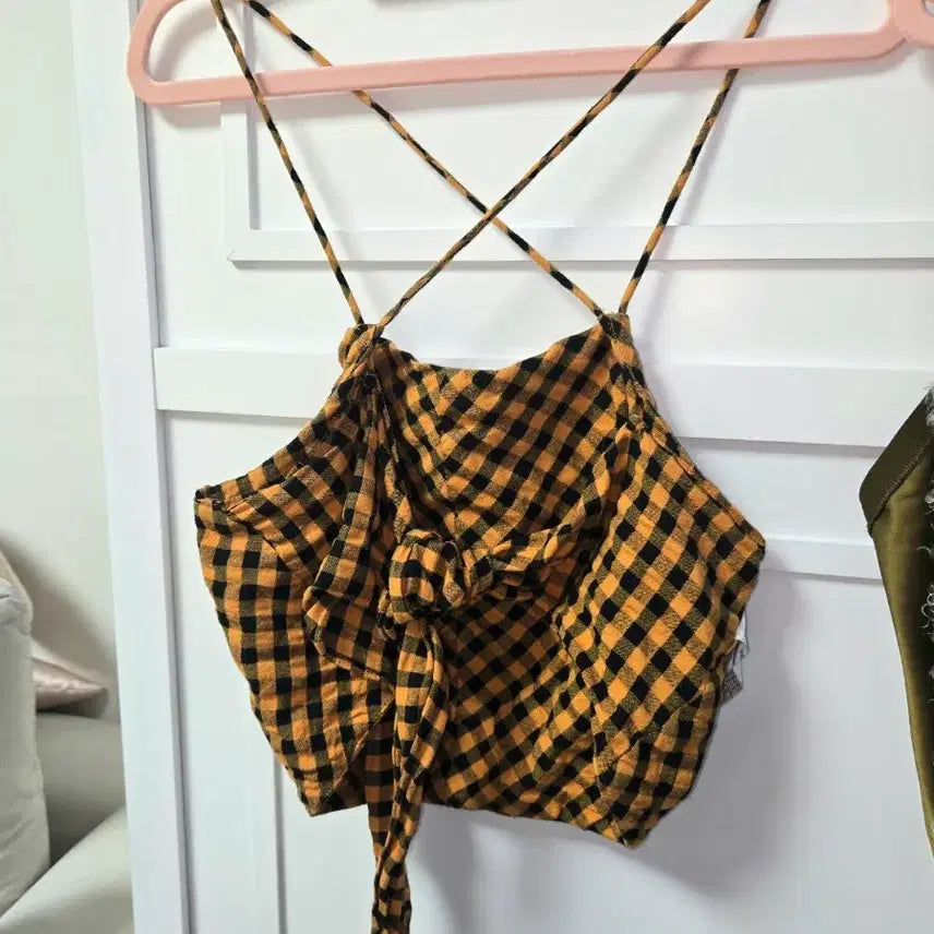 [BUNJANG] ZARA Gingham Check Halter Neck Crop Top / ZARA 깅엄체크 홀터넥 크롭 탑