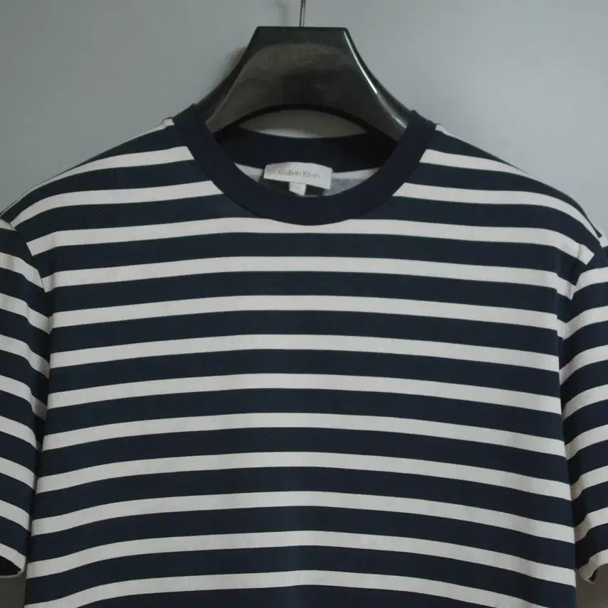 [BUNJANG] Calvin Klein Striped Layered T-Shirt / 캘빈클라인 반팔티셔츠 M