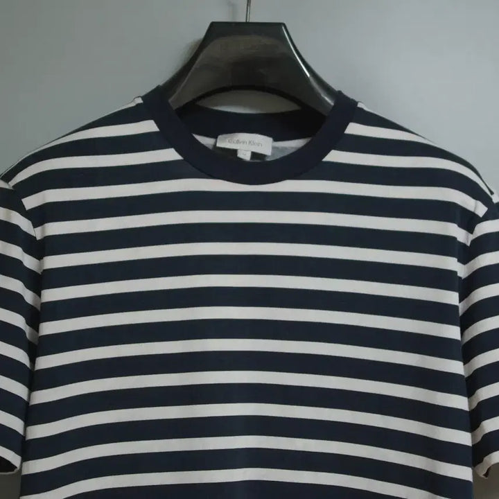 [BUNJANG] Calvin Klein Striped Layered T-Shirt / 캘빈클라인 반팔티셔츠 M