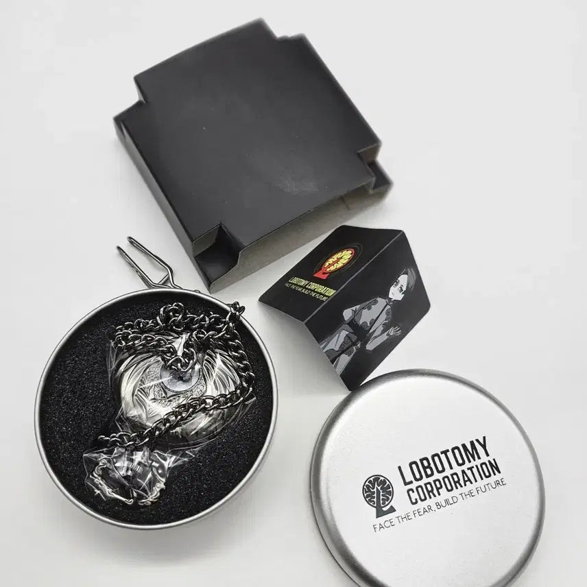 [SOLD OUT] [BUNJANG] Project Moon Pocket Watch / 호크마프로젝트문 PROJECTMOON