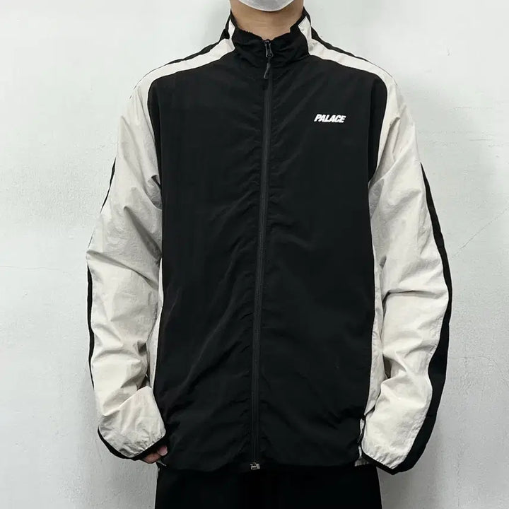 [BUNJANG] Palace Skateboards Rock Shell Windbreaker Jacket / 팔라스 스케이트보드 락 쉘 윈드브레이커 자켓