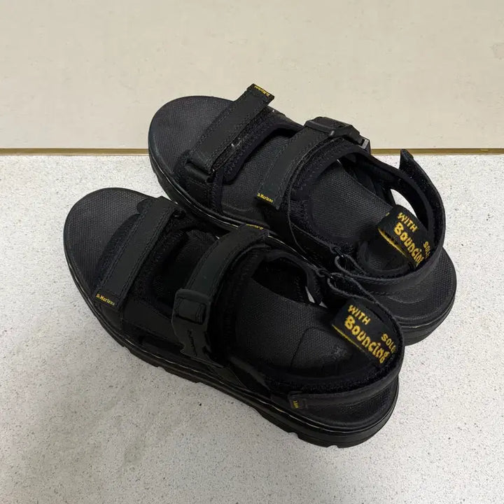 [BUNJANG] Dr. Martens Foster 250 Boots / 닥터마틴 포스터 250