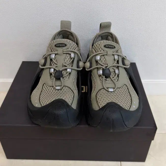 [SOLD OUT] 크록스 트레일브레이크2 그레이 (클레이) 240mm
