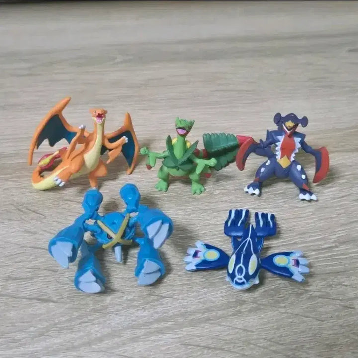 [BUNJANG] Vintage Pokemon Mega Evolution Strap Gacha Figures / 포켓몬 피규어 고전 메가진화 스트랩 가챠