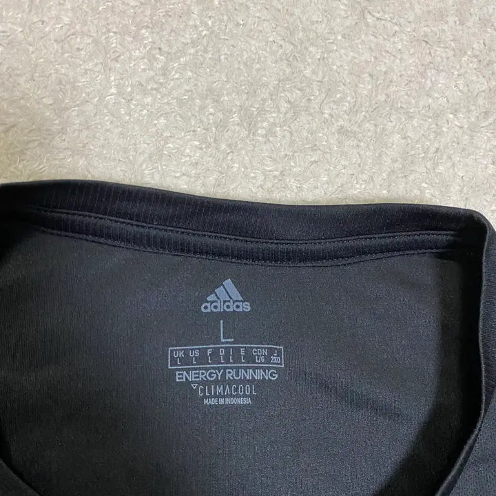 [BUNJANG] Adidas Black Military Graphic T-shirt / 아디다스 검정색 반팔 티셔츠 기능성 L 100
