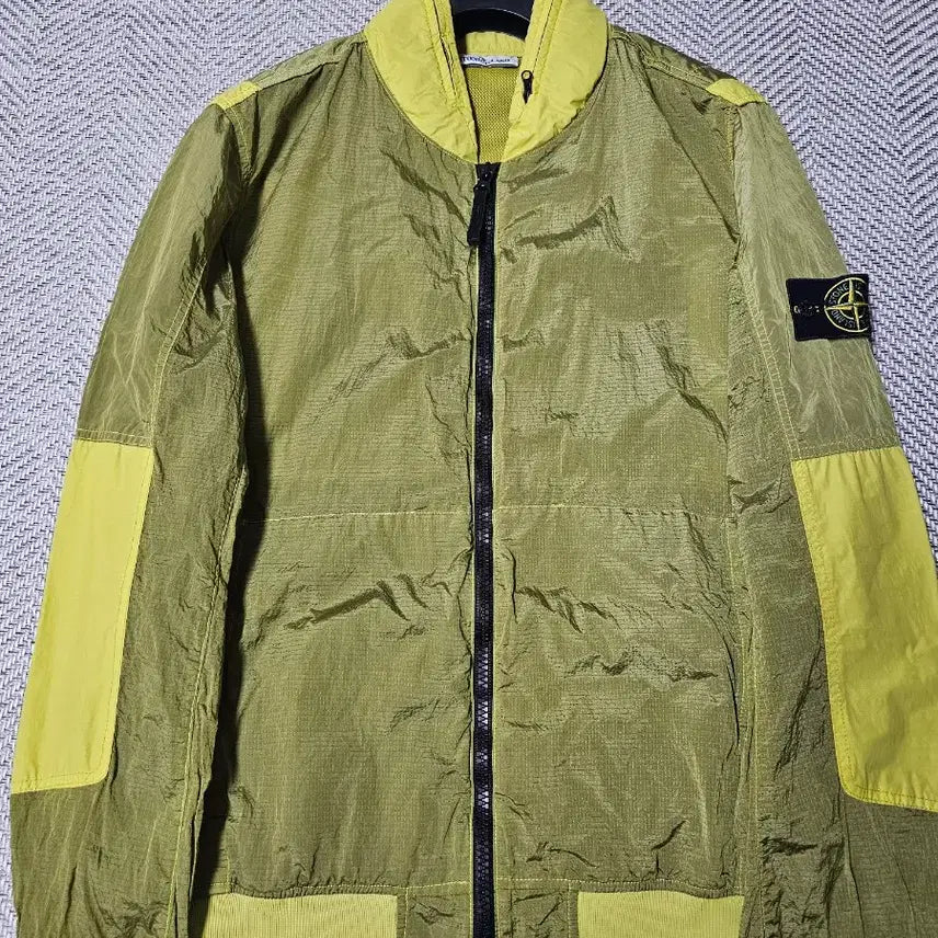 [SOLD OUT] 스톤아일랜드 NYLON METAL WATRO RIPSTOP 자켓