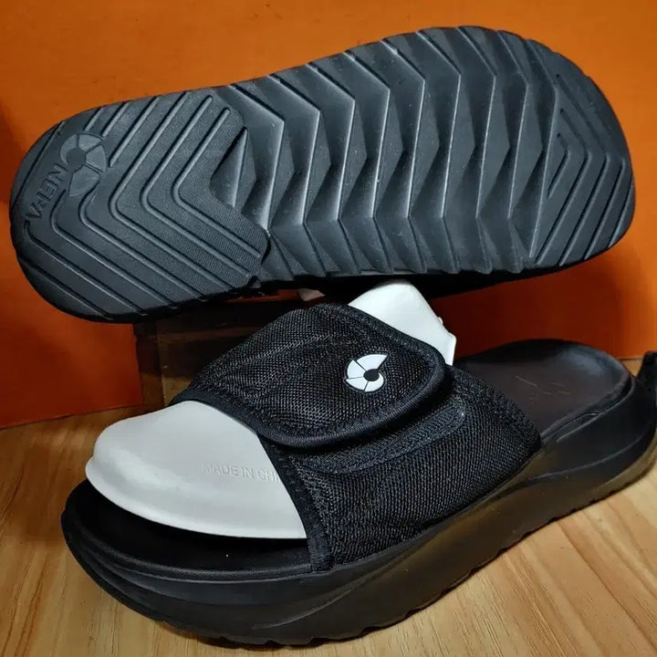 [SOLD OUT] 네파 슬리퍼(표기270 추천사이즈265)