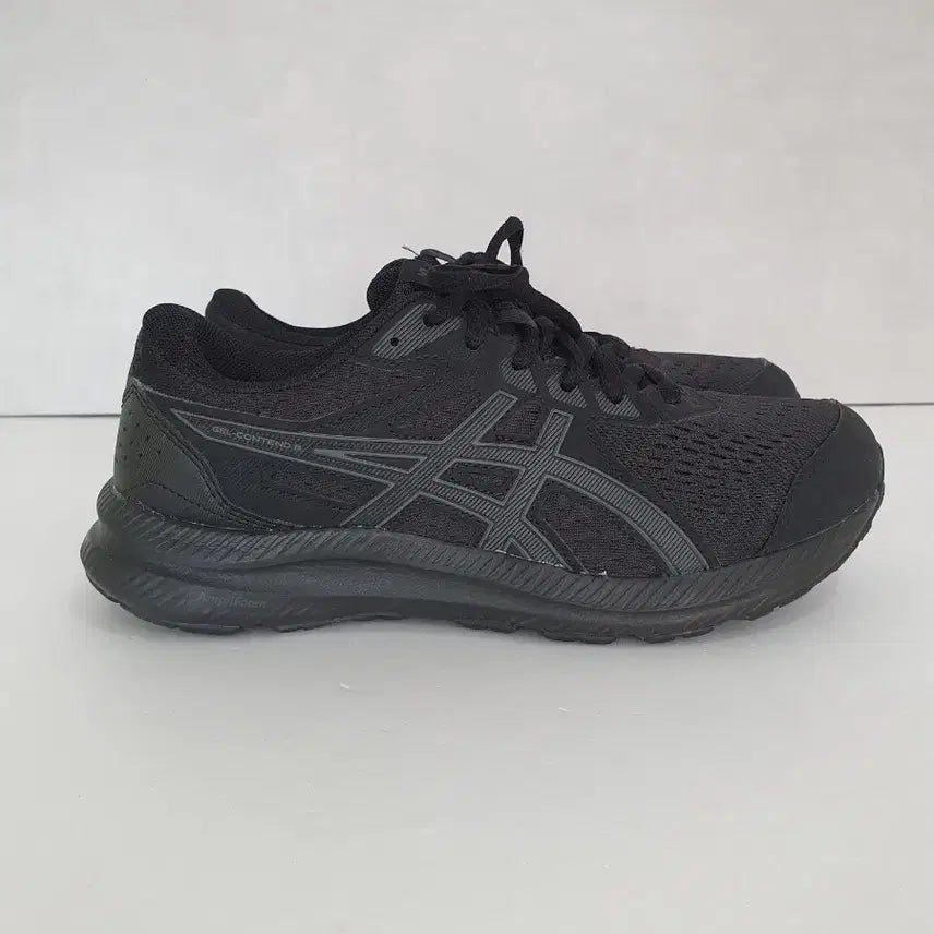 [BUNJANG] Asics Gel Contend 8 All Black Sneakers / 아식스 젤 컨텐드 8 올블랙 (250)