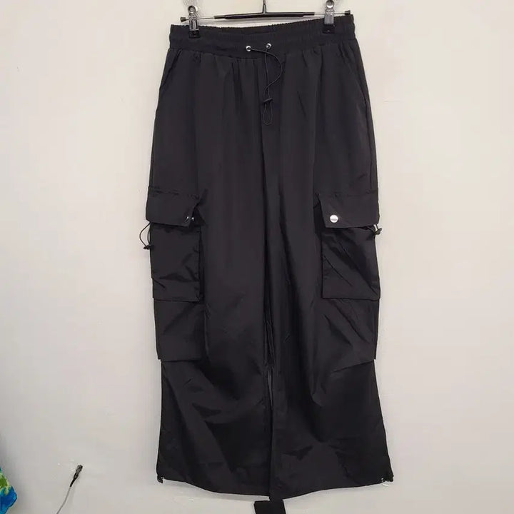 [SOLD OUT] [여성66 size] 나일론 카고 밴딩 바지