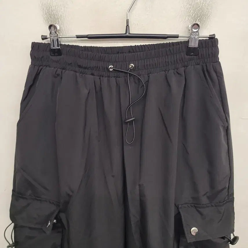 [SOLD OUT] [여성66 size] 나일론 카고 밴딩 바지