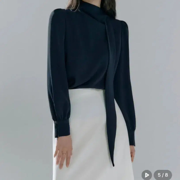 [BUNJANG] Ivana Helsinki Blouse / 이바나헬싱키 블라우스 팔아요