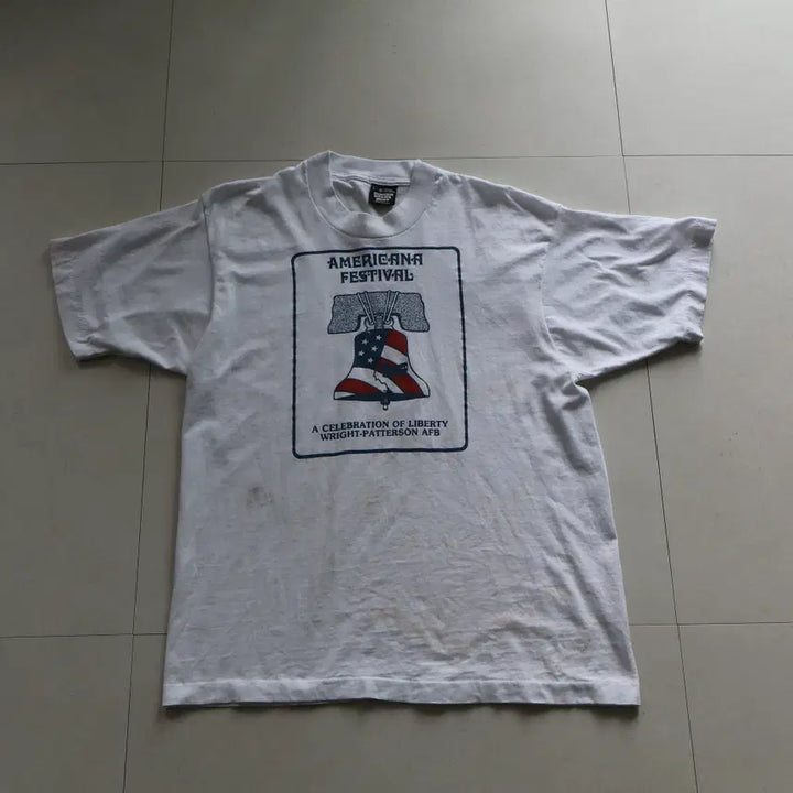 [BUNJANG] 80 MADE IN USA  스크린스타스 싱글스티치 티셔츠(L) / 80 MADE IN USA  스크린스타스 싱글스티치 티셔츠(L)