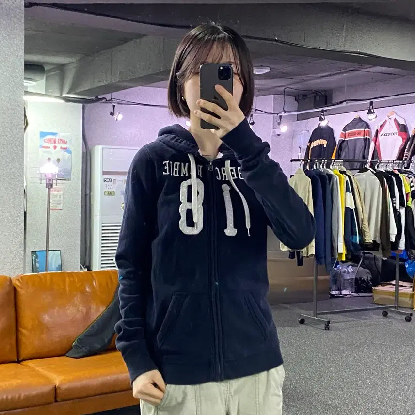 [SOLD OUT] 아베크롬비 아치로고 트윙클 네이비 후드집업 B4650
