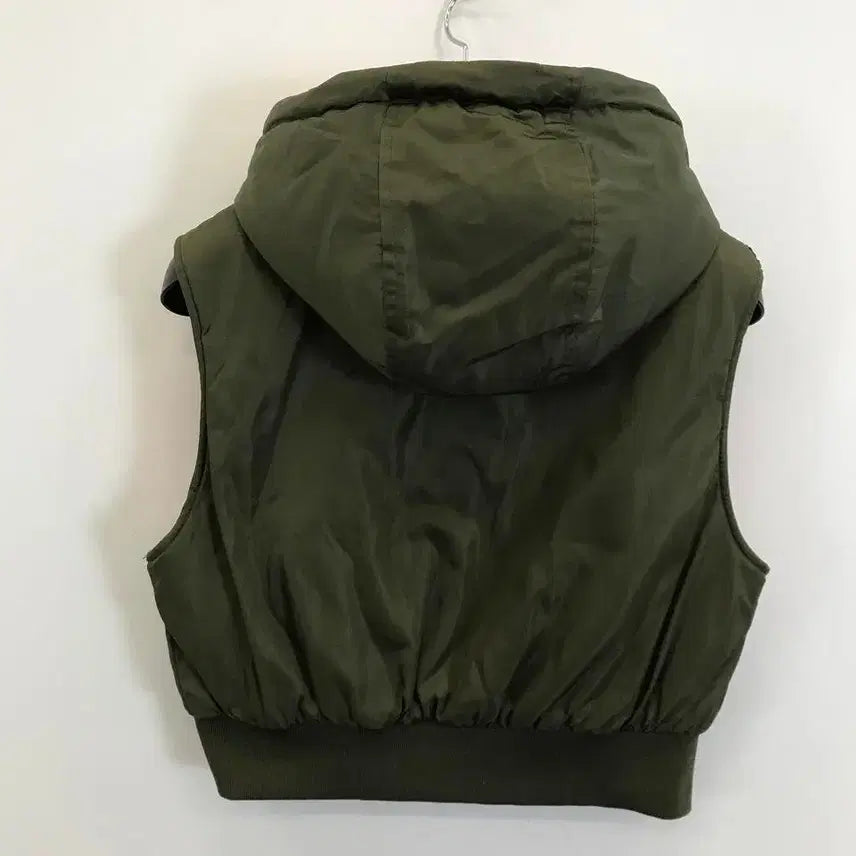 [SOLD OUT] 자라 크롭 ma1 후드 조끼 [M]