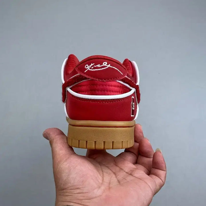 [BUNJANG] Nike Dunk SB Red Sneakers (Size 260) / 나이키 덩크 SB 레드 스니커즈 사이즈:260