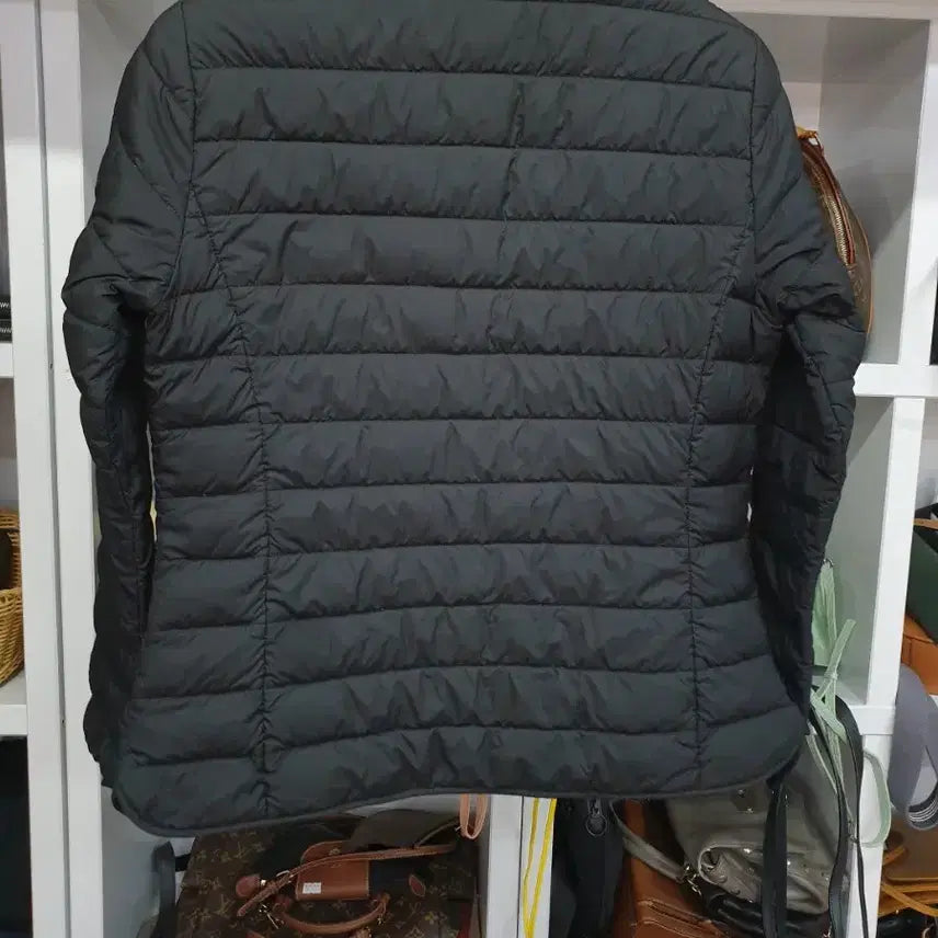 [SOLD OUT] 내셔널지오그래픽 거위털 패딩 S 여성