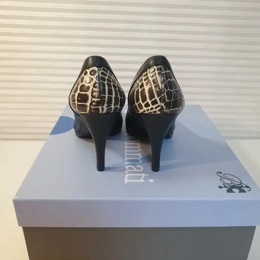 [BUNJANG] Studio Sera Women&