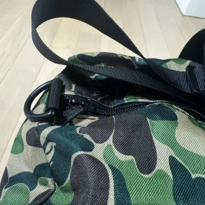 [BUNJANG] BAPE Camo Duffle Bag Magazine Free Gift / 베이프 카모 더플백 잡지 사은품 가방