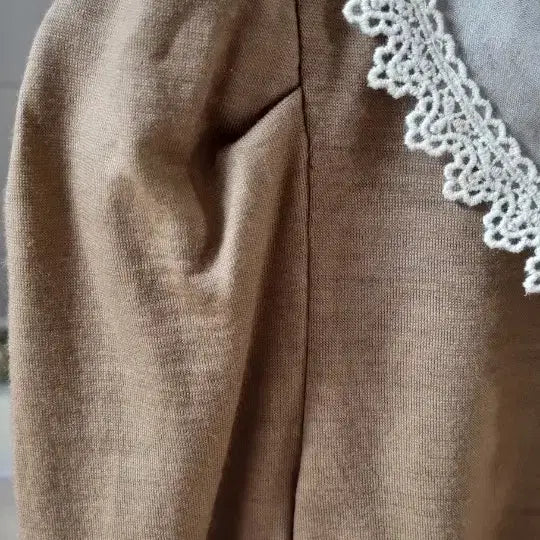 [BUNJANG] RENEEVON Lace Collar Blouse / RENEEVON 레니본 레이스카라 블라우스 S.55