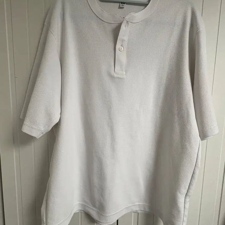 [SOLD OUT] [L] 유니클로 드라이 헨리넥T
