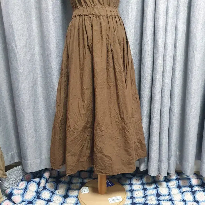 [BUNJANG] Sleeveless Linen Blend Brown Dress / S슬리브리스 바스락 브라운원피스