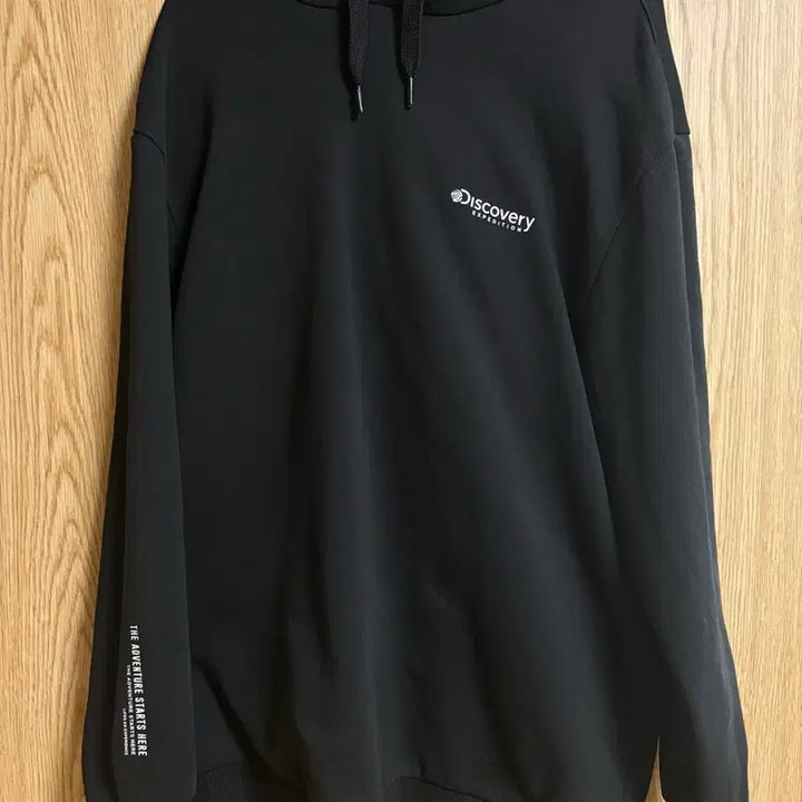 [BUNJANG] Discovery Black Hooded Sweatshirt Size 95 / 디스커버리 검정색 후드티 95