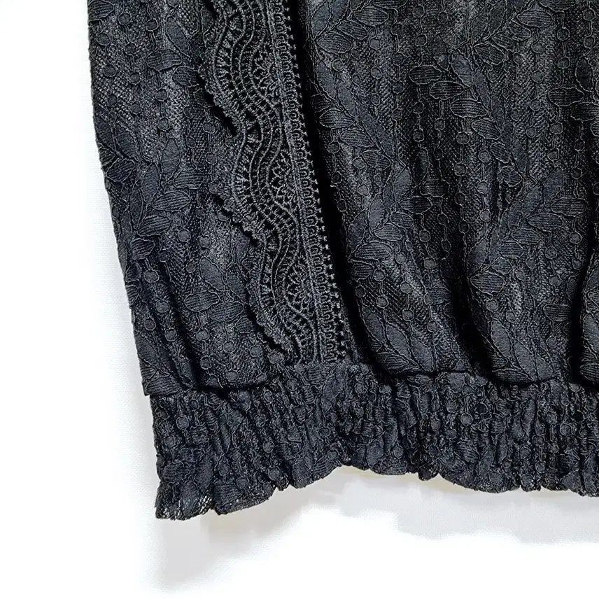 [BUNJANG] M-Sense Black Lace Short-Sleeve Blouse / 미센스 블랙 레이스 반팔 블라우스