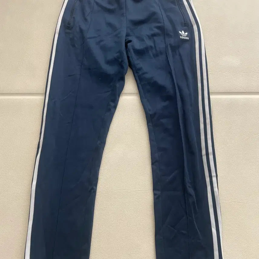 [BUNJANG] Adidas Beckenbauer Track Pants / 아디다스 베켄바우어 트랙 팬츠
