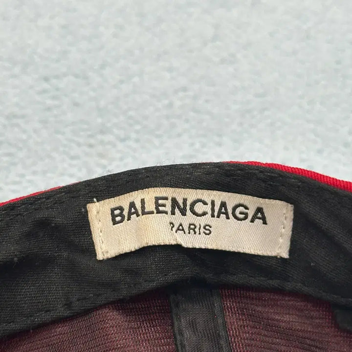 [BUNJANG] Balenciaga 2017 Wave Logo Ball Cap Red / 발렌시아가 2017 웨이브 로고 볼캡 레드