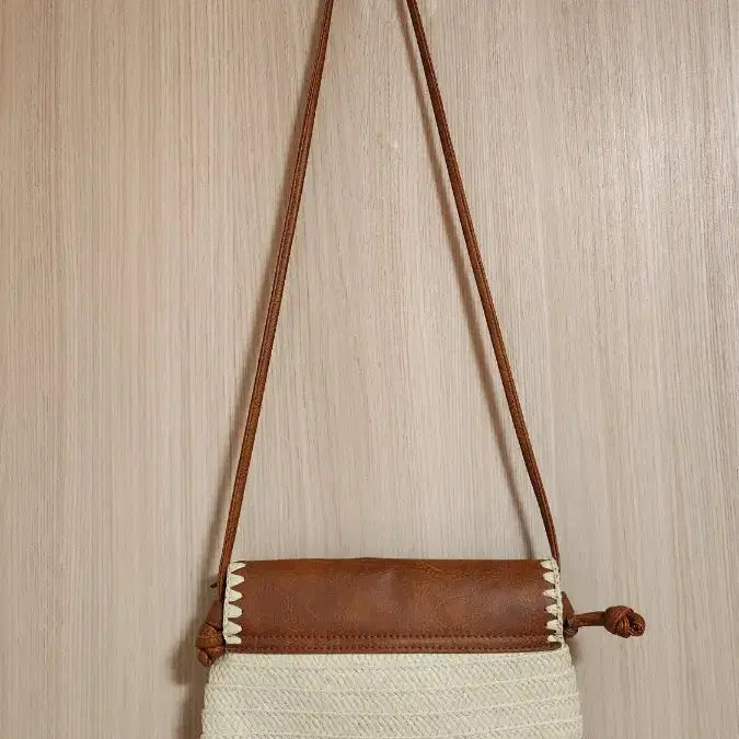 [BUNJANG] Rattan Crossbody Mini Shoulder Bag / 라탄가방 크로스백 미니숄더백