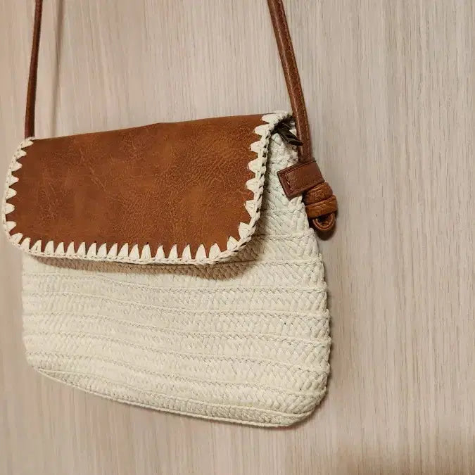 [BUNJANG] Rattan Crossbody Mini Shoulder Bag / 라탄가방 크로스백 미니숄더백