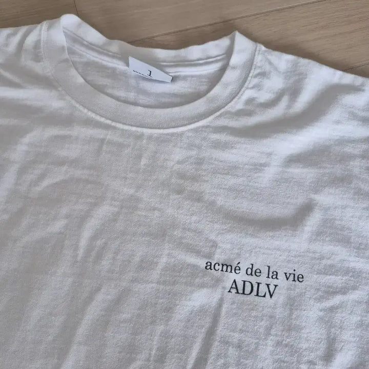 [SOLD OUT] 아크메드라비 ADLV 흰색 반팔 티셔츠 1사이즈