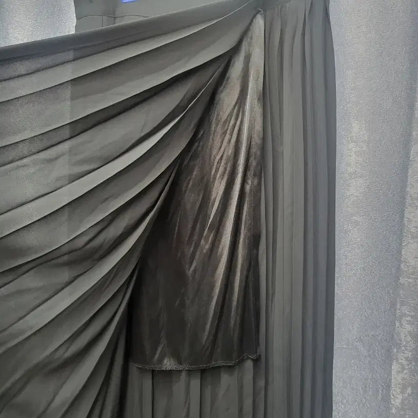 [BUNJANG] Black Wrap Pleated Long Skirt / 블랙 랩 플리츠 롱 스커트 / 뒷밴딩 프리사이즈