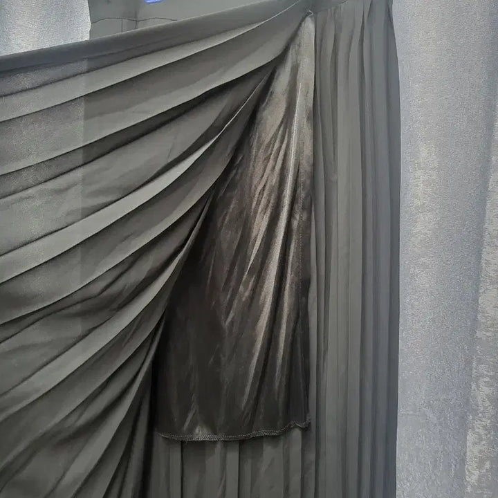 [BUNJANG] Black Wrap Pleated Long Skirt / 블랙 랩 플리츠 롱 스커트 / 뒷밴딩 프리사이즈