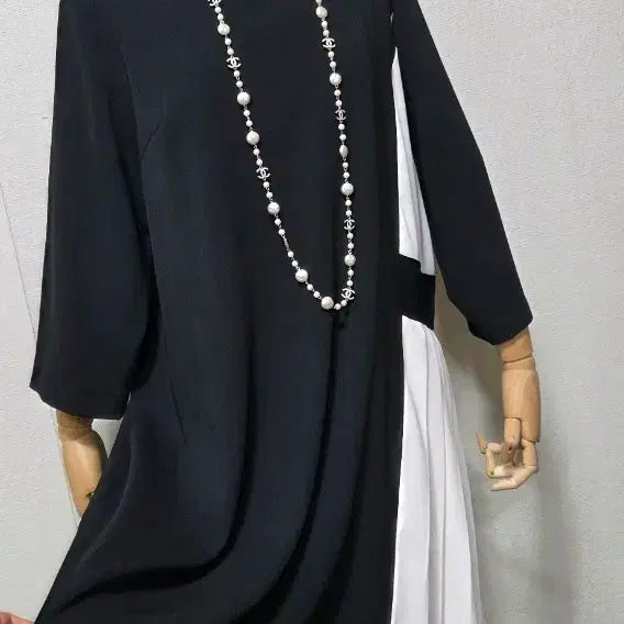 [BUNJANG] Colorblock Pleated Long Dress / 배색 플리츠 롱 원피스 88