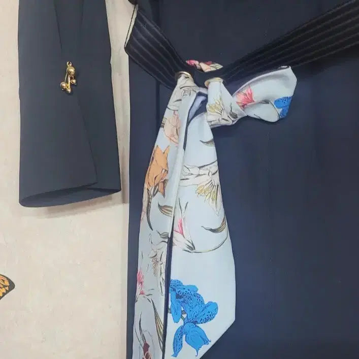 [BUNJANG] Deuel Scarf Ribbon Dress / 듀엘 스카프 리본 원피스