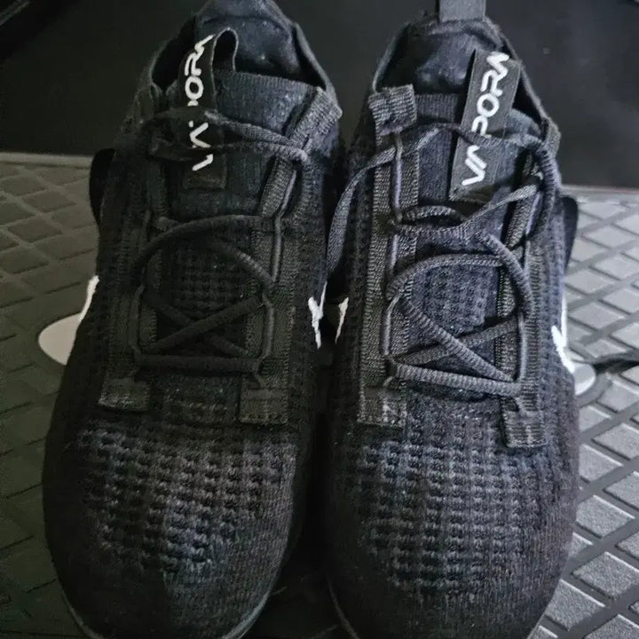 [BUNJANG] Nike Air VaporMax 240mm Sneakers / 나이키 에어 베이퍼맥스  240mm