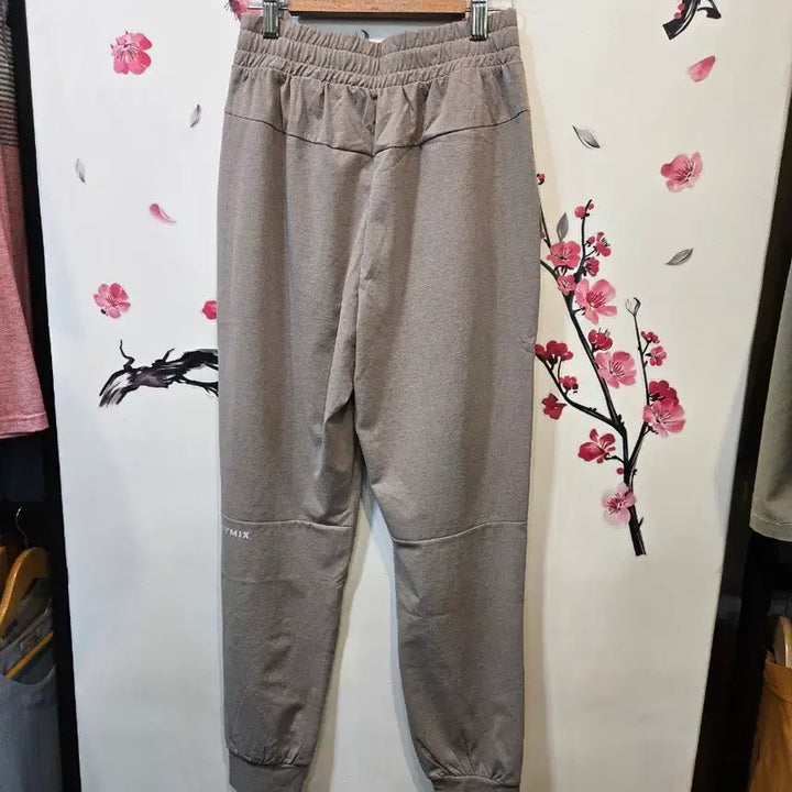 [BUNJANG] Xexymix Brown Jogger Training Pants S / 젝시믹스 브라운 조거 트레이닝 바지 S 특가 상품