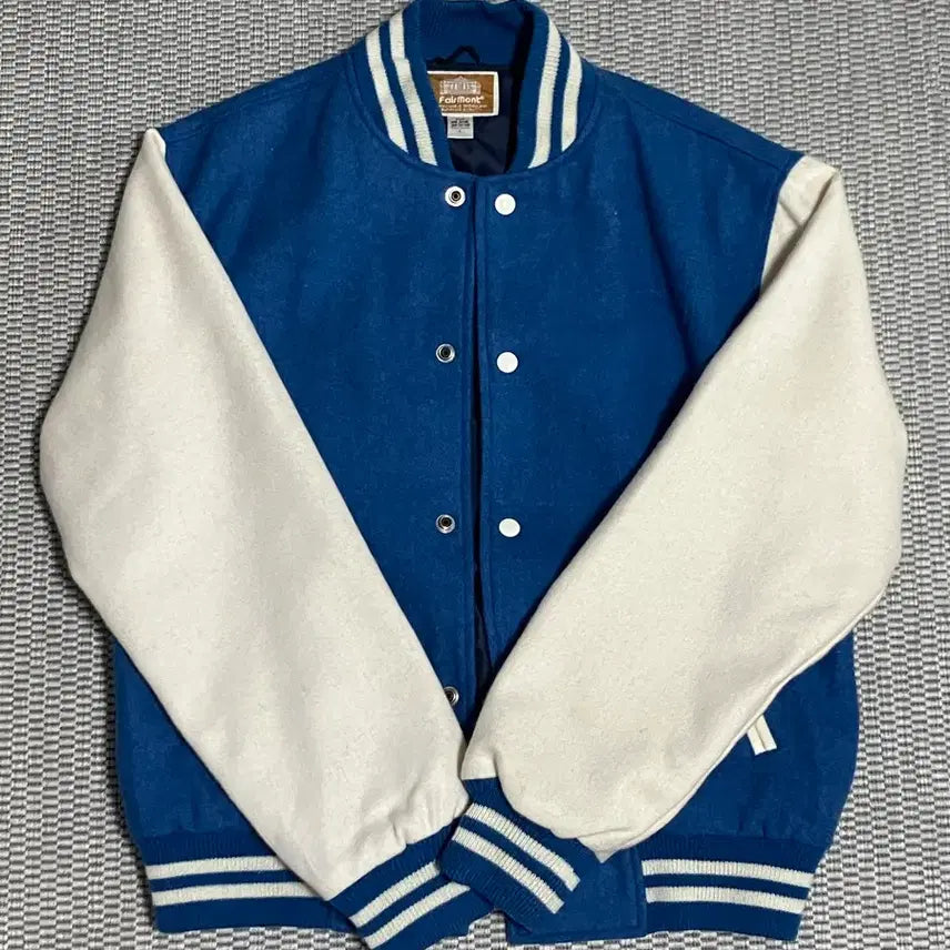[BUNJANG] Vintage Blue Varsity Jacket / Vintage 블루 바시티 자켓