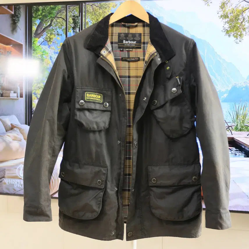 [BUNJANG] Barbour International Waxed Cotton Jacket - Unique Color / 세상에 하나뿐인 색감 바버 인터내셔널 자켓