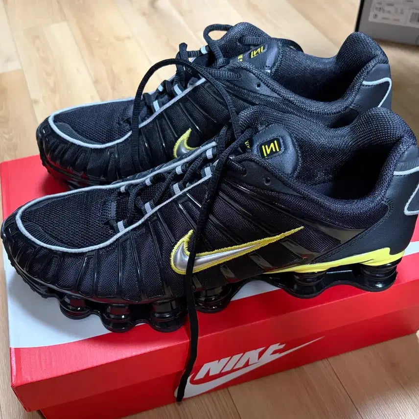 [BUNJANG] Nike Shox TL Black Dynamic Yellow Sneakers / 나이키 샥스TL 블랙 다이나믹 옐로우 285