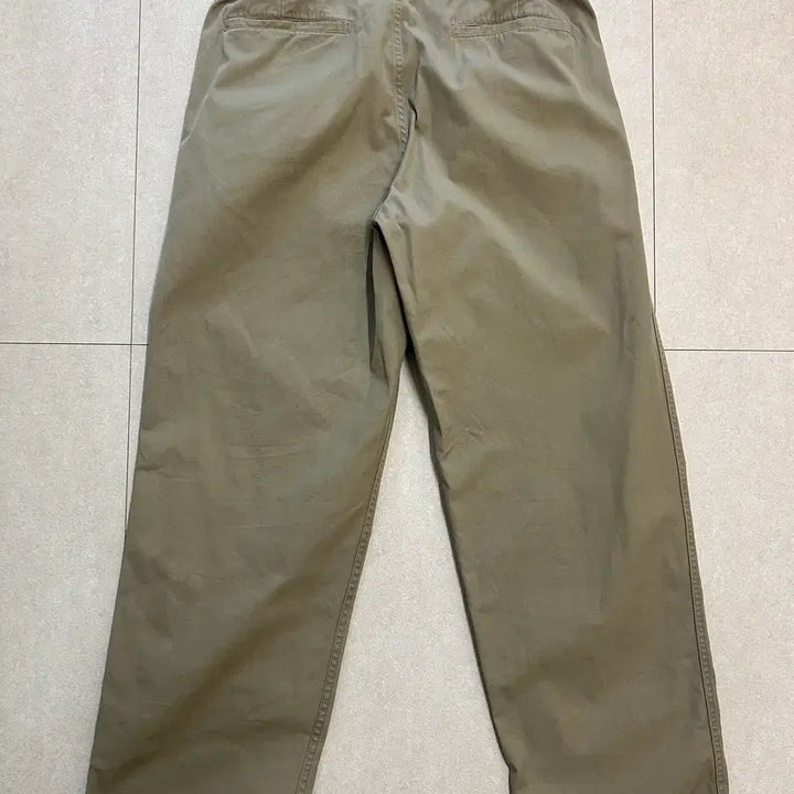 [BUNJANG] Woodbee Two Pleated Chino Pants Khaki Beige Size 2 / 우드비 투플렛치노팬츠/카키베이지(2)