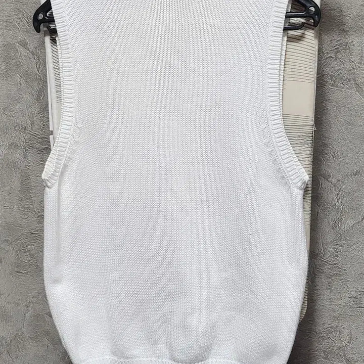 [BUNJANG] Polo Ralph Lauren White Knit Vest / 폴로 랄프로렌 화이트 니트 조끼